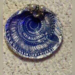 Blue and Silver Decorative seashell Ring Dish